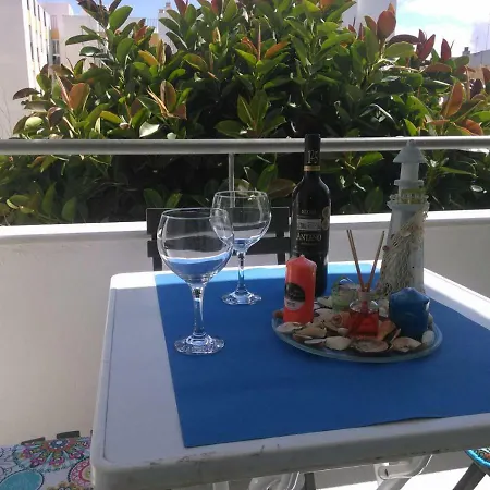 De Apartment *